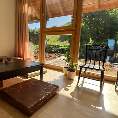 Holiday home Das Zauberhaufte Bauernhaus